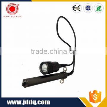 High Quality Brightness Super Powerful Rechargeable Led Flashlight for Diving to 150Meters photo-3