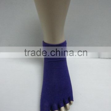 custom color toeless anti slip yoga socks