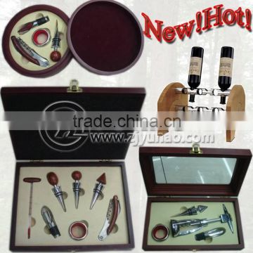 6Pcs Promotional Wooden Gift Wine Set