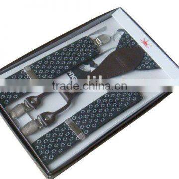 Man Suspender with cardboard box