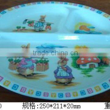 Melamine cute design divided kids plastic plates