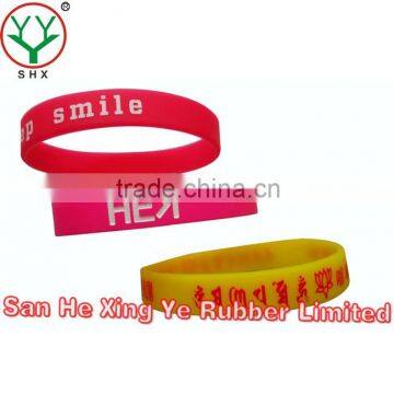 2015 Manufacturer Cheap Silicone Wristbands Bracelet