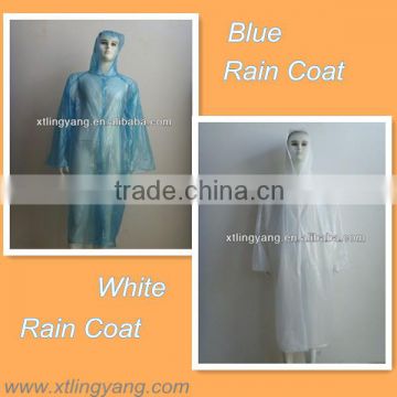 Disposable Plastic Rain Coat with Hood