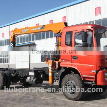 Hand Operated Lifting Equipment on Truck, Model No.:SQ6.3S3, 6.3ton Truck Crane With Telescopic Booms.