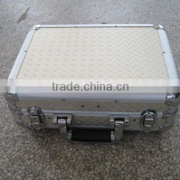 aluminum tool case with tool pallet