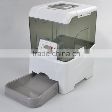 2014 popular stylish brown dog auto pet feeder