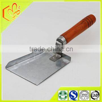 Beekeeping tools pollen shovel with lower price from BAICHUN