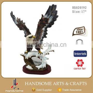 24 Inch Resin Realistic Animal Items Home Decoration Eagle Statues photo-5