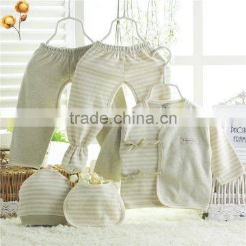 Factory supply quality 5pcs organic newborn baby clothing gift set