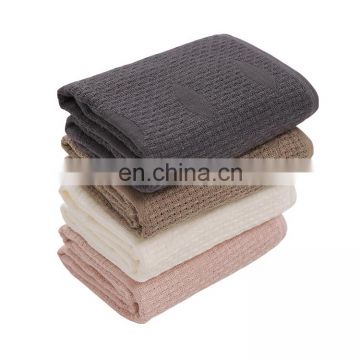 Yiwu home textile leaves pattern drying towel 100% cotton face bath towels