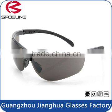 Stylish designed dark safety eye protection glasses ce en166 certification anti-splash gas cutting welding goggle