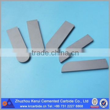 Tooth disc with the stone cutting tips of customized widia