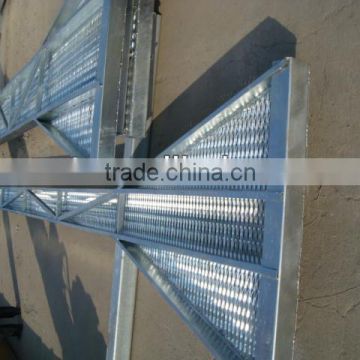 Steel hot dipped galvanized floating outrigger