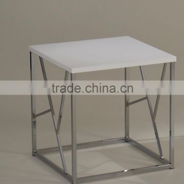 Metal chrome end table