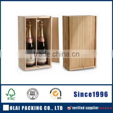 Classic wooden wine holder for 2 bottles