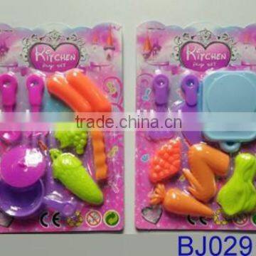 Cheap promotion toy plastic mini food toy set