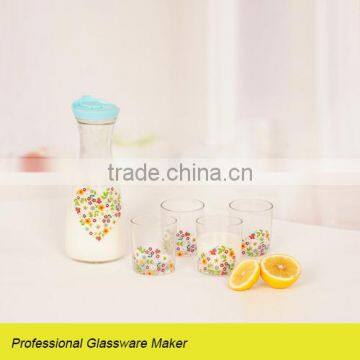 new design glass milk bottle and cups with design