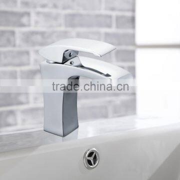 Hot Design Brass Bathroom Wash Basin Faucet