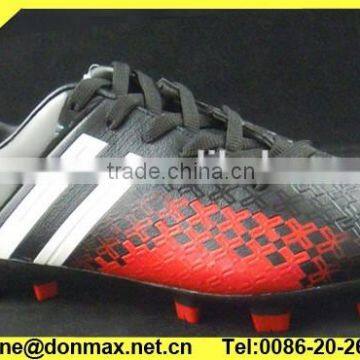 2015 Whosale Comfortable Outdoor soccer shoes