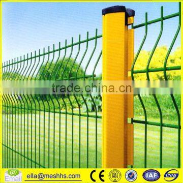 THE REINFORCED WIRE MESH FENCE/Galvanized