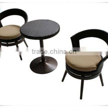 Hot Sale 3 pcs Cafe Outdoor Furniture Wicker Round Table Garden Set