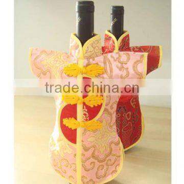 Wine Bottle Cover 032