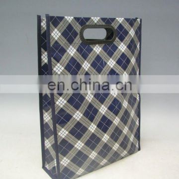 Non-woven shopping bag