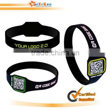 2014 promotional cheap and fashionable scan qr code bracelet