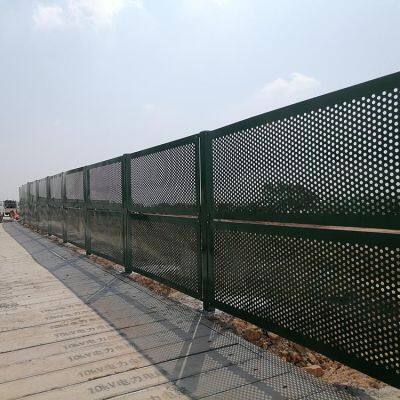 Edge Protection Barrier With Easy Installation for Quick Deployment photo-3