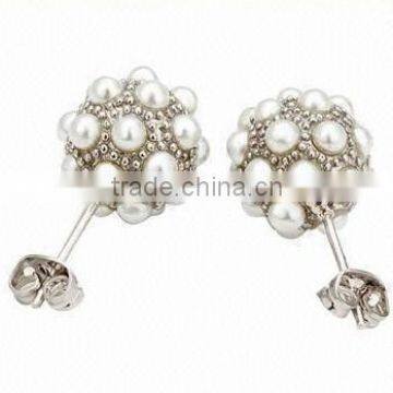 Sterling Silver Fashion Pearl Stud Earrings