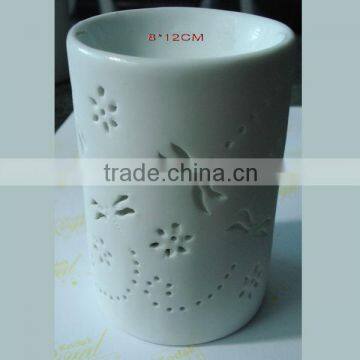 Handmade decorative porcelain aroma diffuser