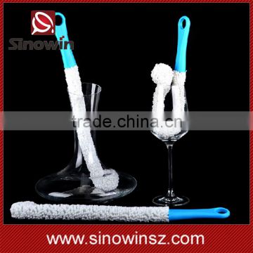 Plastic Handle and Foam Cleaning Brush for Wine Glass Decanter