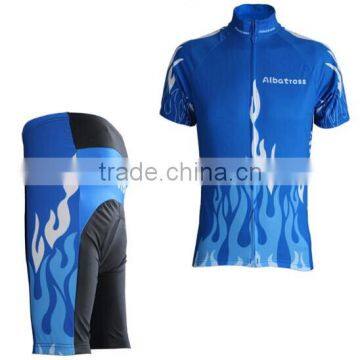 woman shirt cycling clothing / cycling wear