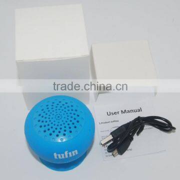 2015 suction cup bluetooth speaker can used as cellphone holder