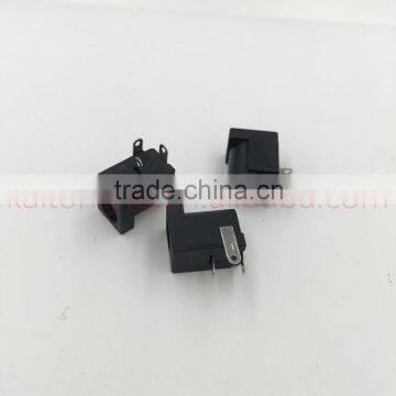 socket DC005