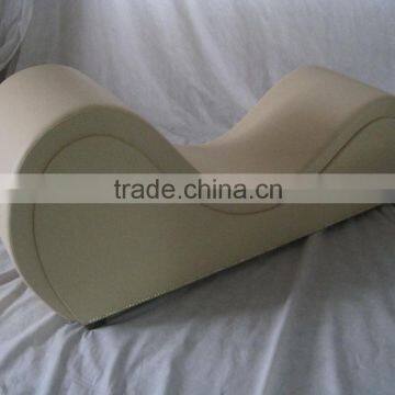 Bedroom Stylish Wooden Frame Sex Sofa photo-2