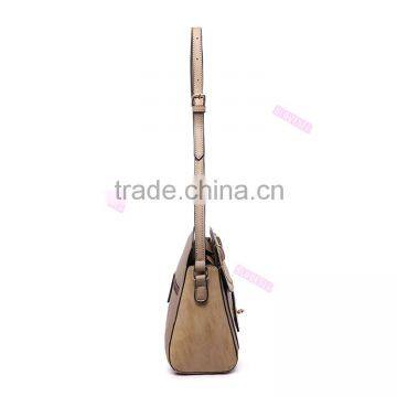 Vintage Personalized Contrast Color With Metal Ornament Front Design Leather Shoulder Messenger Bag photo-3