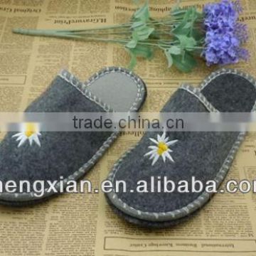 family soft handmade chinese felt wool slipper