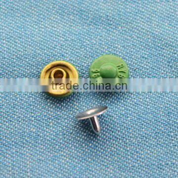 Green metal rivet with custom logo for jeans