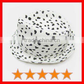 Spotted tabby pattern fedora hat