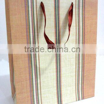 luxury paper shopping gift bag