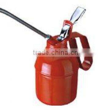 Hand Tools - Oil Can photo-1