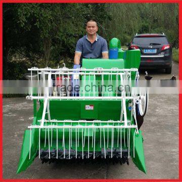 4LZ-0.8 Mini Crawler Rice & Wheat Combine Harvester photo-4