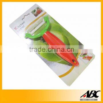 Hot-selling Ceramic Blade Plastic Handle Tomato Peeler