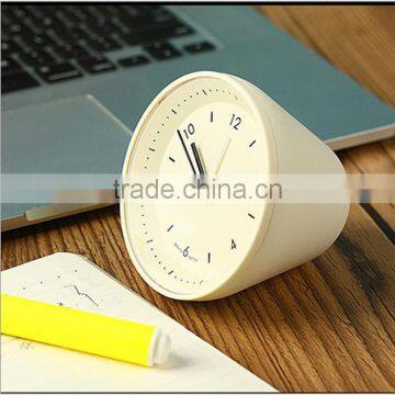 UCHOME Made in China Wholesale Manufacture ABS Plastic Jelly Gravity Alarm Clock photo-2