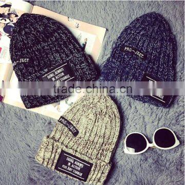 South Korea Mixed Color Hat With Thick Warm Winter Hat Female Han Edition of Qiu Dong Sets Color for Men and Women Knitted Cap photo-2