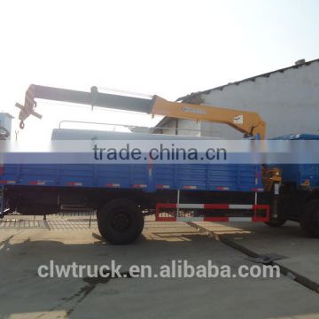 New Dongfeng 5 tons truck mounted cranewith water tanker in Peru