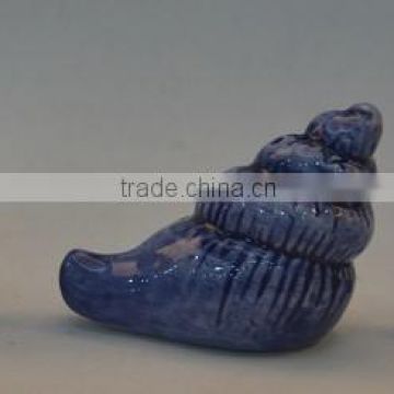 Marine series of embossed 3D ceramic home decor conch pentants