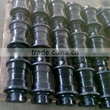 excavator bottom roller PC220-2 lower roller