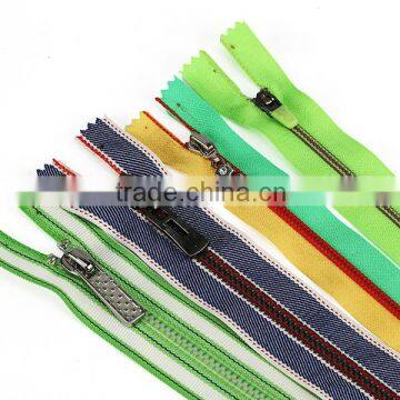 Shenzhen China Xinlongyao zipper factory wholesale close end vislon zipper